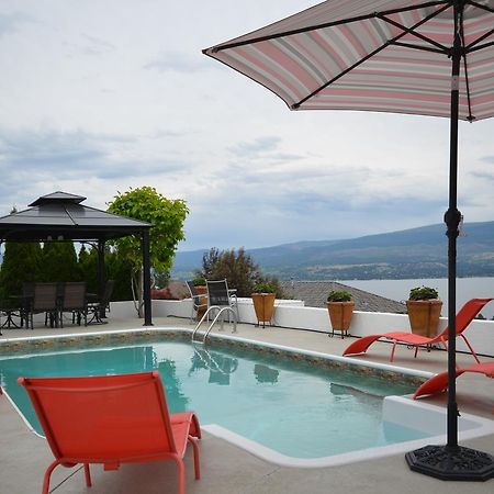 Bella Luna Bed And Breakfast West Kelowna Zewnętrze zdjęcie